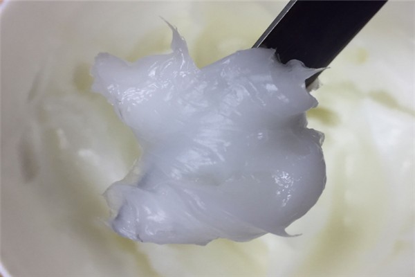 二硫化鉬鋰基潤滑脂對(duì)比一般潤滑脂有哪些特點(diǎn)？